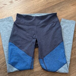 Outdoor Voices Colorblock 7/8 Leggings